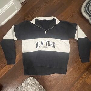 Brandy Melville Quarter Zip New York